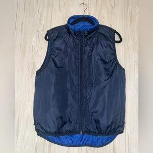 Vintage GAP Men's Black and Blue Reversible Vest